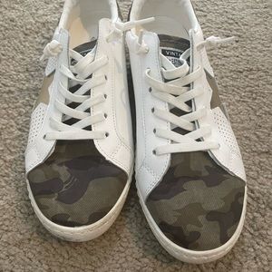 Vintage Havana Betsy Camo 8